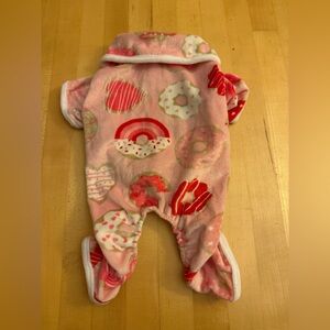 Doughnuts and Hearts 💕 🍩 Valentine theme pet pajamas by Berkshire XS Donuts 🐶🐈